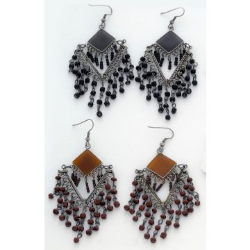 Σκουλαρίκια μεταλλικά κρεμαστά με πέτρα και χάντρες σε καφέ και μαύρο χρώμα