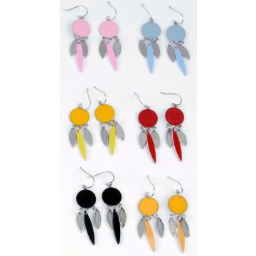 Σκουλαρίκια μεταλλικά κρεμαστά σε 6 χρώματα με στρογγυλές και οβάλ λεπτομέρειες