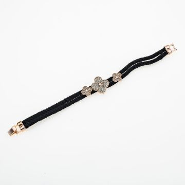 Βραχιόλι κορδόνι με τετράφυλλα λουλουδάκια