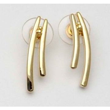 Σκουλαρίκια μεταλλικά 2,5εκ ασύμμετρα σε ασημί και χρυσό χρώμα