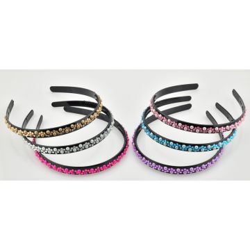 Στέκα πλαστική μαύρη διακοσμημένη με χάντρες σε 6 χρώματα