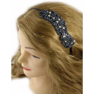 Στέκα υφασμάτινη με σχέδιο διακοσμημένο με στράς,χάντρες και λευκές πέτρες